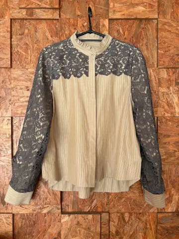 Mia asterism 요크 레이스 긴팔 블라우스 미아 아스테리즘