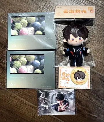 마히루  마히루 공식 세트 배지 미니 카드 봉제 인형