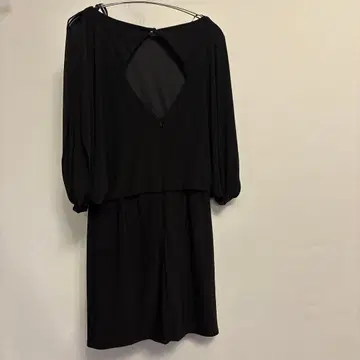 블랙 백 오픈 슬리브리스 미니 원피스