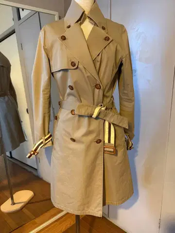 THE DRESS & CO. 리버서블 트렌치코트