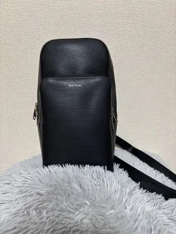 폴스미스 블랙 바디백 합성 피혁