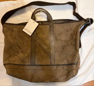 NICENESS / P.I.LEDZ / BROWN