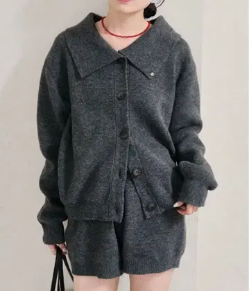 mystic 카라 부착 플레이트 니트 가디건