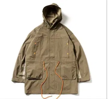 TIGHTBOOTH 후드 부착 코트