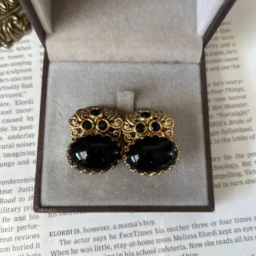 W.GERMANY 서독제 앤티크 귀찌 블랙