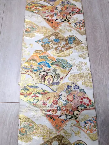 고급 새상품급 화려한 금실 무늬 후쿠로 오비