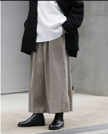 카구레 울 와이드 팬츠