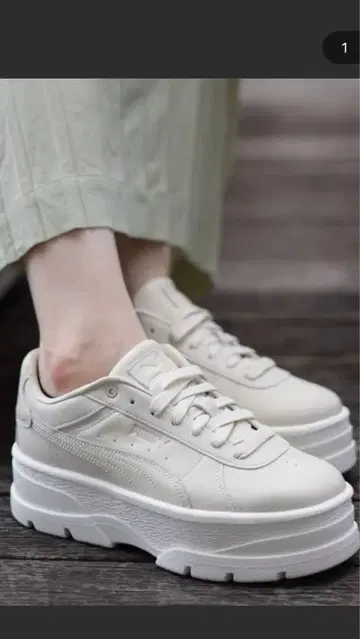 PUMA 통굽 23.5cm 여성용 스니커즈