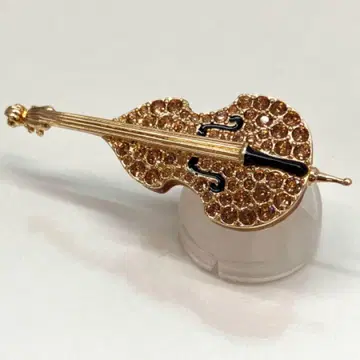 바이올린형 브로치 스와로브스키 장식