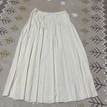 Cruciani 아이보리 니트 플리츠 스커트