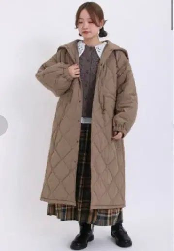 [ 새상품 완판 컬러 ] Samansa Mos2 퀼팅 스노우 코트