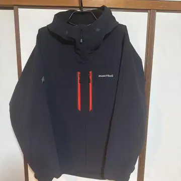 montbell 소프트쉘 자켓 블랙