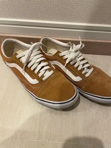 반스 올드스쿨 스웨이드 브라운 스니커즈