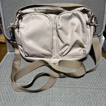 THE NORTH FACE 베이지 숄더백
