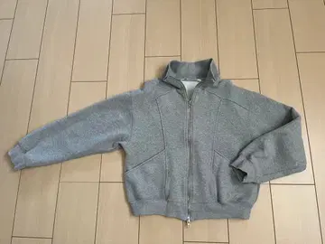 새상품급 BLACKUP 블랙업 집업 트레이닝복 그레이 한국