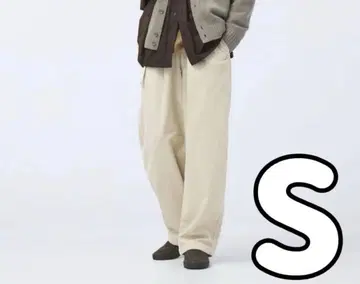 유니클로 U 코듀로이 턱 와이드 팬츠 베이지 S