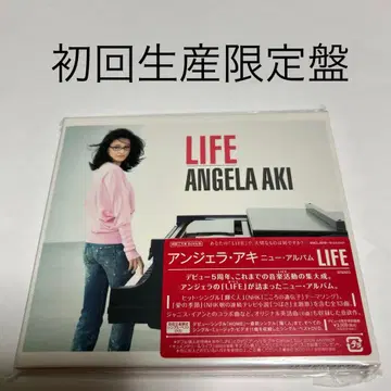 안젤라 아키/LIFE