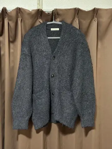 프릭스스토어 재기 니트 가디건