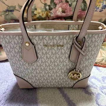 미사용품 MICHAEL KORS 로고 프린트 핸드백