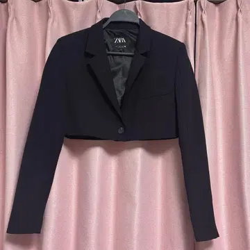 새상품급 ZARA 블랙 크롭 테일러드 자켓 숏 기장 S