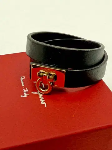 [ 새상품급 ] 페라가모 간치니 블레스 상자