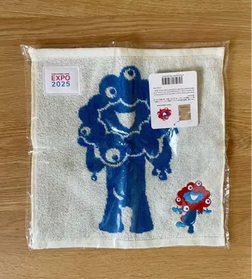 EXPO 2025 미야쿠미야쿠 자수 타월 손수건