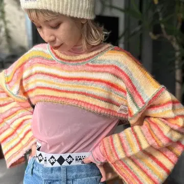 새상품급! HELLO.SANFRANCISCO 멀티 보더 리본 니트