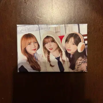 NiziU 랜덤 스퀘어 캔뱃지 리쿠, 마유카, 미이히