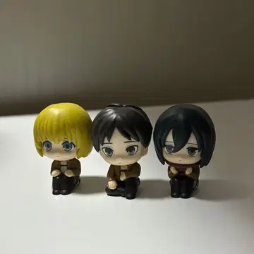 진격의 거인 기다림 엘렌 미카사 알민