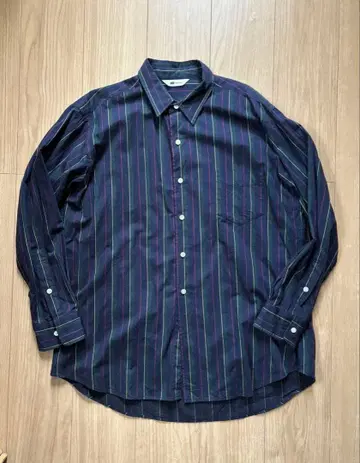 네이비 스트라이프 버튼다운 셔츠