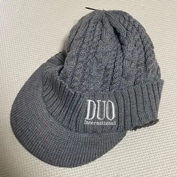DUO 듀오 챙 달린 니트 모자 그레이 계열 니트 캡 미사용