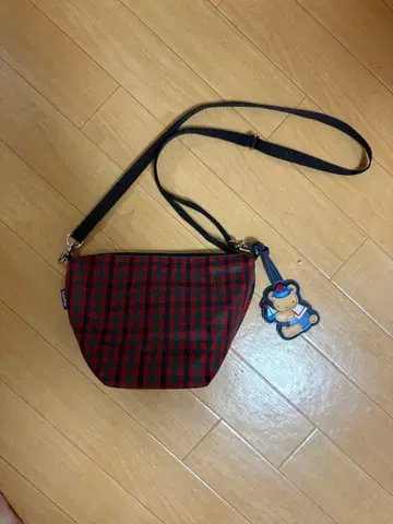파밀리아 빨간색 체크 숄더백 미니백