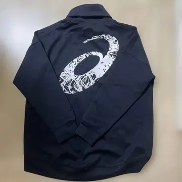 asics x HARE 블랙 터틀넥 저지