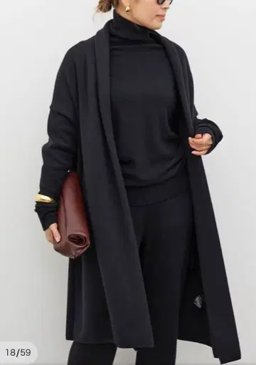 두지엠 클라세 SMOOTH KNIT GOWN MIDI 코트