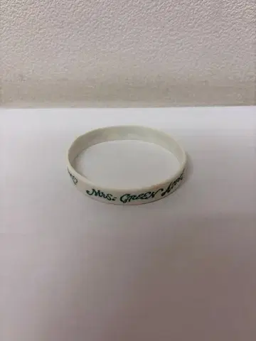 Mrs. GREEN APPLE 러버 밴드 POPUP STORE