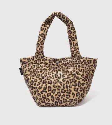 [ 새상품 ] TAION 런치 다운 토트백 레오파드 손세탁 가능