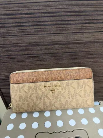 MICHAEL KORS 로고 장지갑