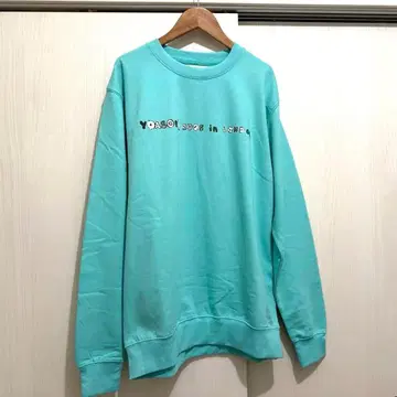 [ 미착용 ] YOASOBI 런던 한정판 크루넥 M