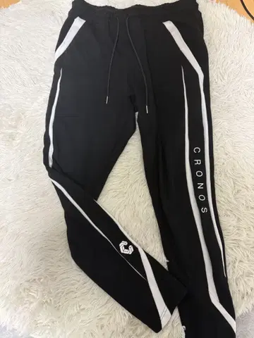 CRONOS 블랙 조거 팬츠 가격 인하 있음