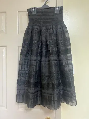 레이스 플레어 롱 스커트 블랙 그레이