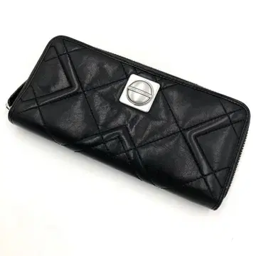 마크제이콥스 퀼팅 라운드 지퍼 장지갑