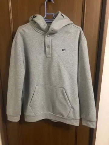 트래비스 매튜 후드 맨투맨