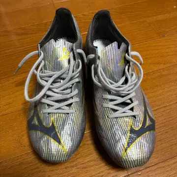 미즈노 모렐리아 알파 재팬 축구화