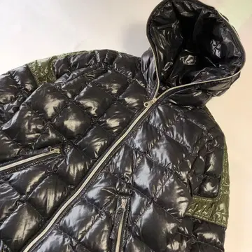 새상품급 듀베티카 후디 퀼팅 다운 자켓 바이컬러 48