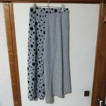 안티카 도트 스트라이프 사루엘 팬츠 그레이 계열