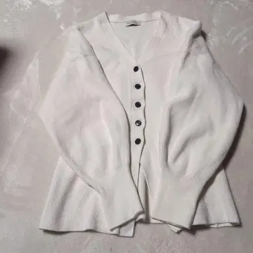 BARNYARDSTORM 화이트 가디건