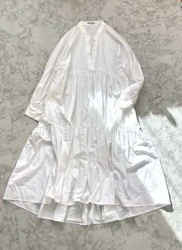 BEATRICE 스키퍼 원피스 티어드