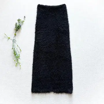 [ 컨디션 최상 ] 개럴개런트 샤기 프린지 니트 스커트 롱 기장