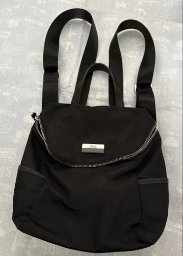 agnes b. 에네스베 블랙 심플 백팩 백