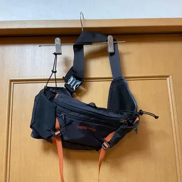 Patagonia 웨스트 파우치 블랙/오렌지